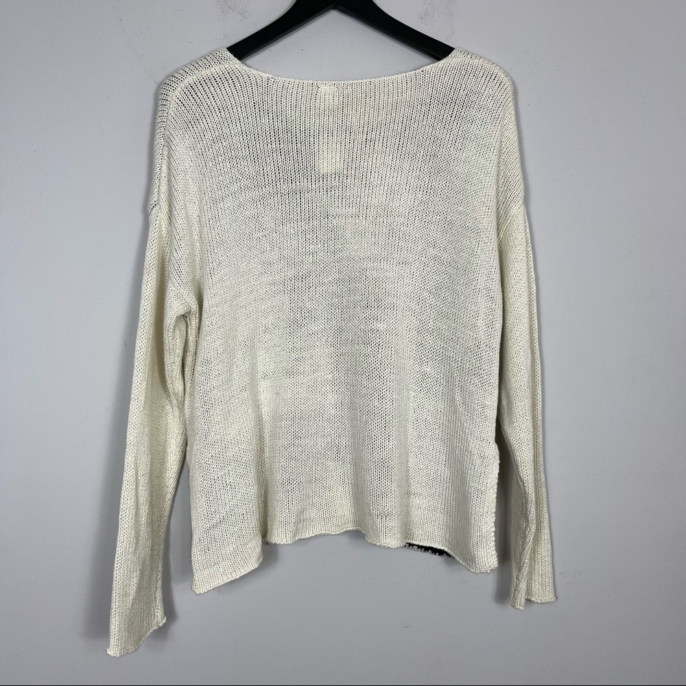 H&M Divided Star Sweater Size Small NWT - Picture 6 of 9